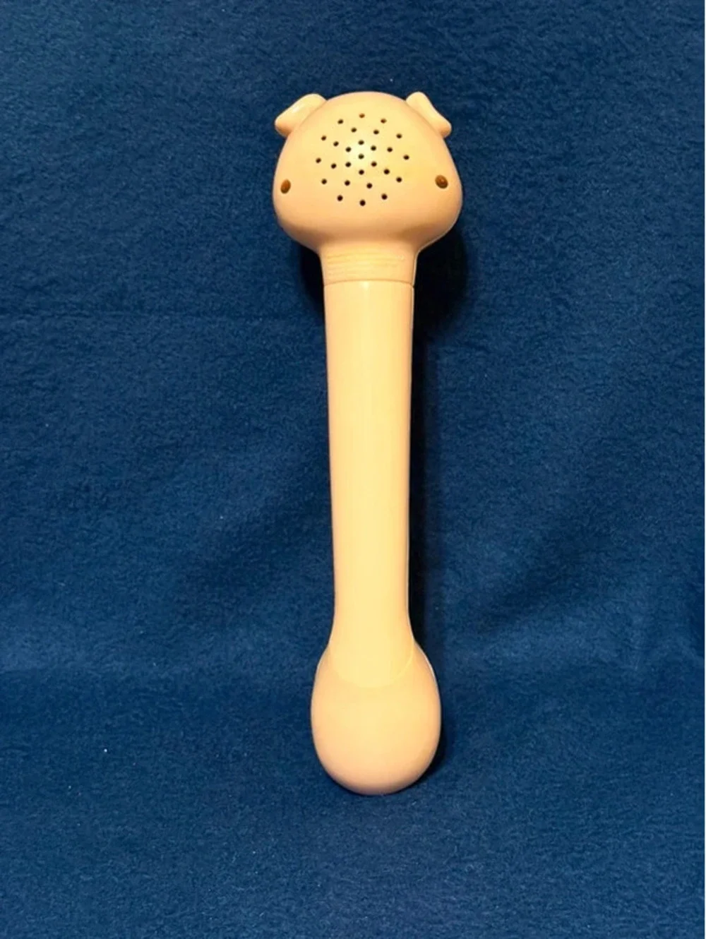 Oinking Pig Ice Cream Scoop -works